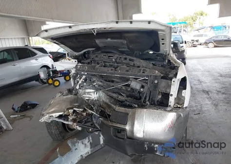 2018 Chevrolet Silverado 2500Hd Wt from USA, damaged, VIN 1GC1KUEY8JF178967